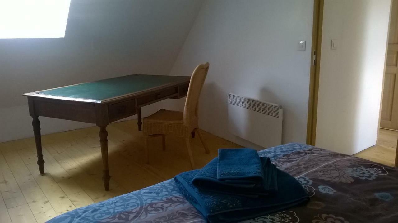 Maison Champetre, Cheminees, Video Projecteur, Jeux *