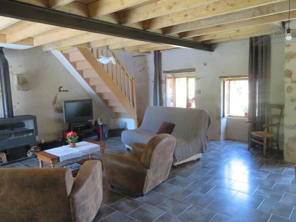 Maison Champetre, Cheminees, Video Projecteur, Jeux * Briantes